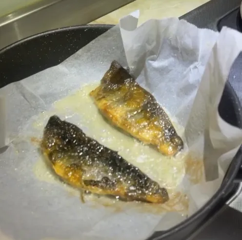 煎出來的魚金黃酥脆。（圖／翻攝自Threads）