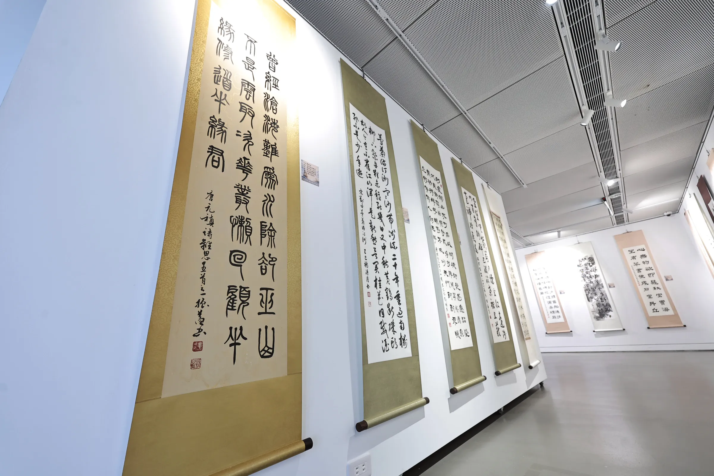 以「海洋文化、歷史記憶、書藝傳承」為主軸，將書法藝術、城市歷史與數位科技緊密串聯。(圖片提供/基隆市文化觀光局)