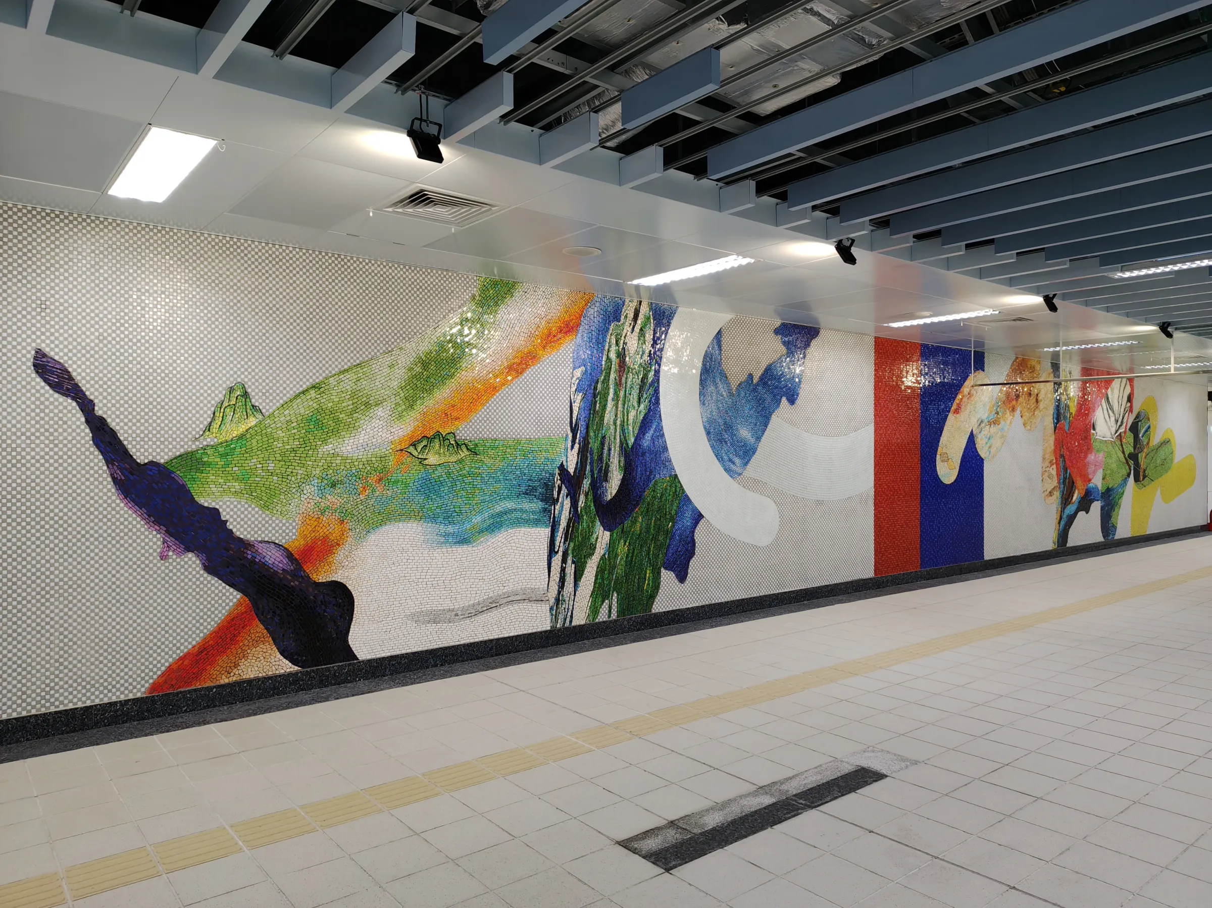 廣慈奉天宮站、捷運（圖／魏甫丞攝）