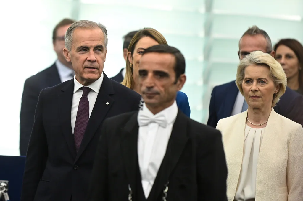 Canadian Prime Minister Mark Carney (left) meets with European Commission President Ursula von der Leyen during a visit to the European Parliament. (Photo: AP)