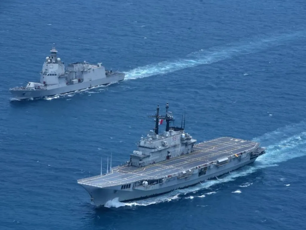 印尼首艘航空母艦「加里波底號」順利從義大利駛抵雅加達。（取自印尼海軍）
