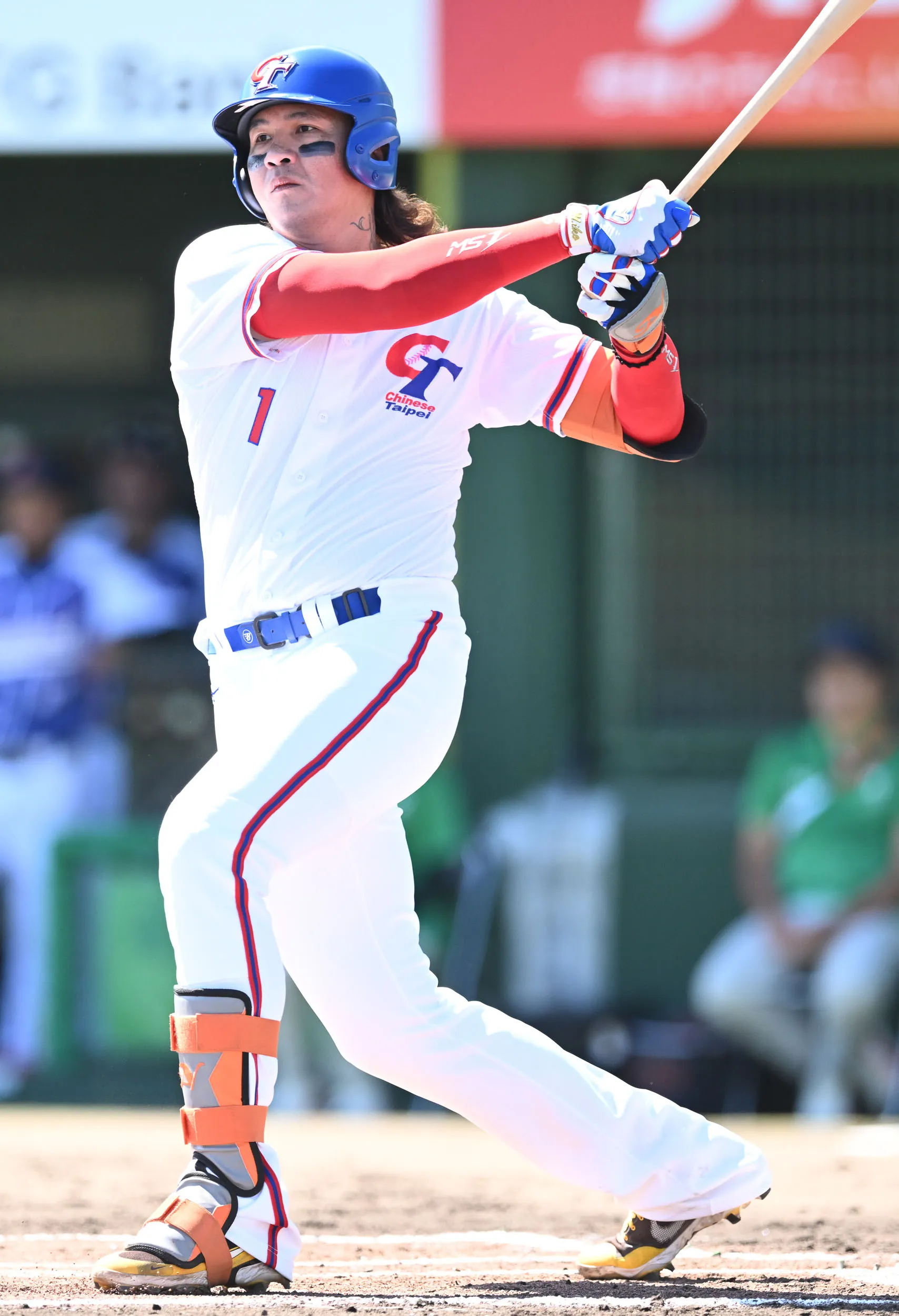 中華隊首戰遭韓國0比5完封後打線迅速回神，陳敏賜（如圖）、劉基鴻面對泰國接連開轟，前4局就取得13比0領先。（圖／中華奧會提供）