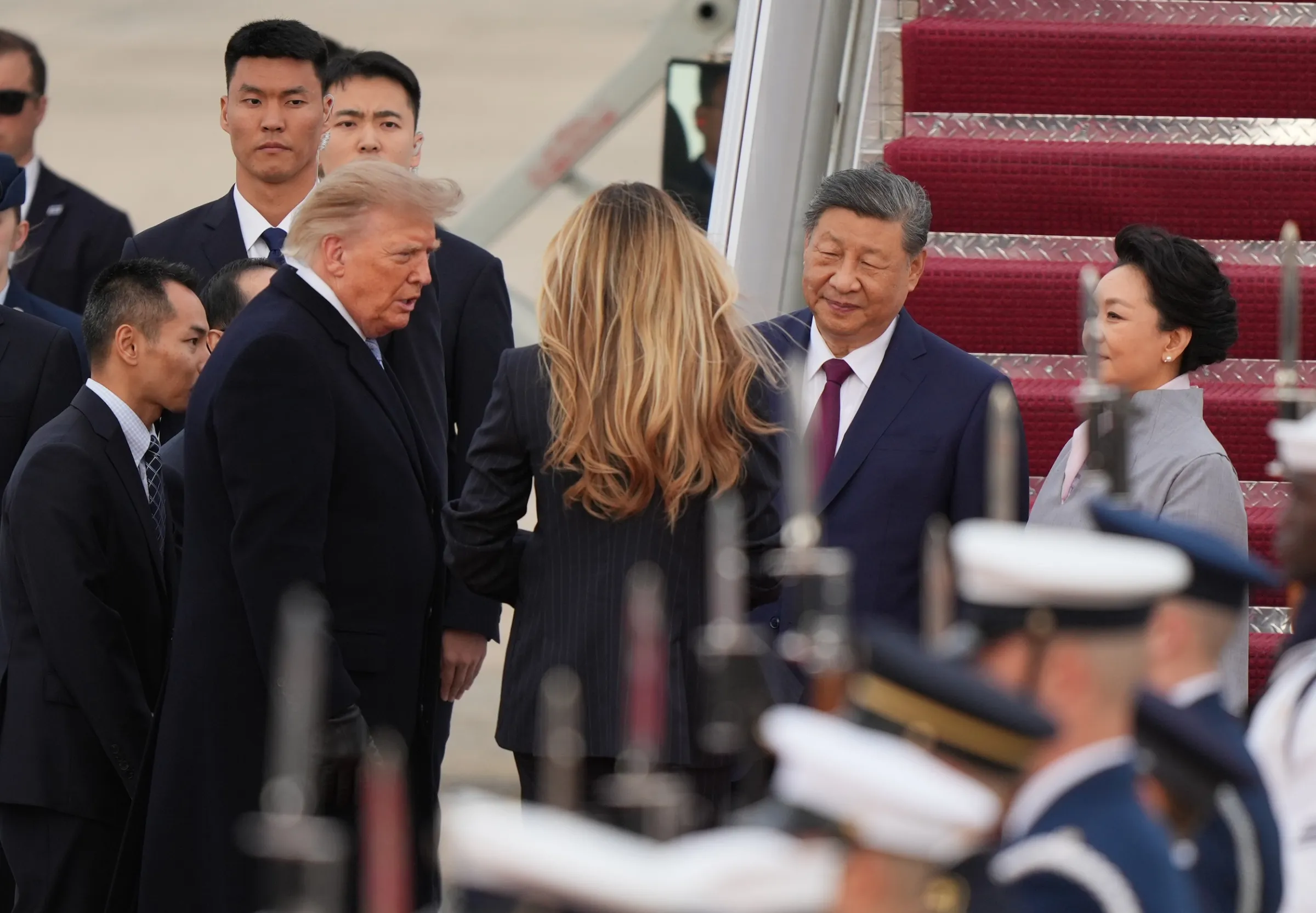 President Trump greets Chinese President Xi Jinping on the tarmac at Joint Base Andrews, September 23, 2026. (AP)