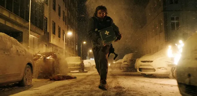 到了2026年，《惡靈古堡：爆發夜》又讓這段歷史繞回遊戲。（圖／取自imdb）