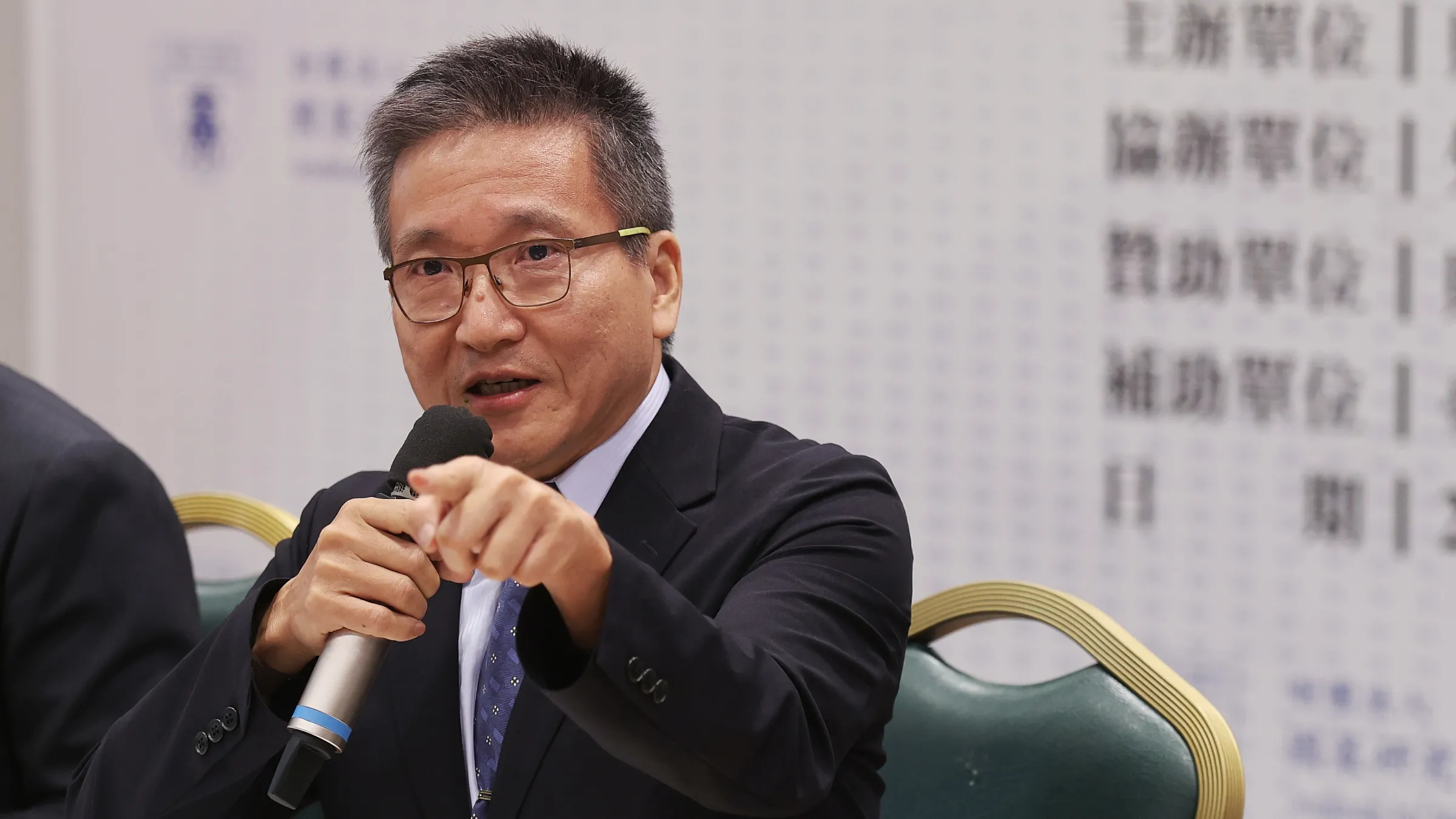 20260826-淡江大學兩岸關係研究中心主任張五岳26日出席國策研究院文教基金會「二次川習會與美中博弈」座談會。（柯承惠攝）