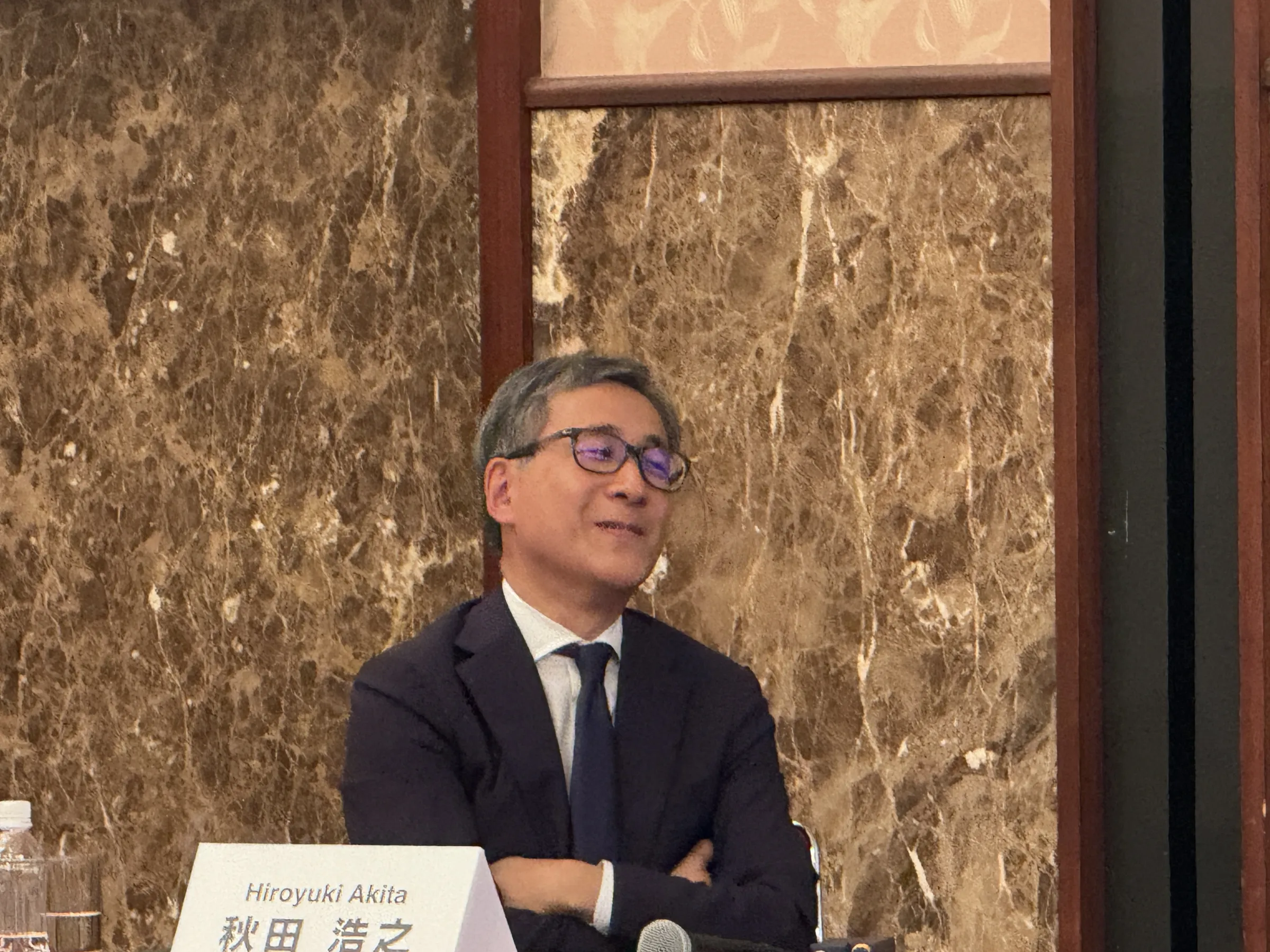 FPCJ創立50周年国際会議で各国の有力記者が登壇し、生成AIの脅威や米中対立・台湾情勢が揺るがす国際秩序における日本の自立外交とメディアの責務を議論した。黃信維