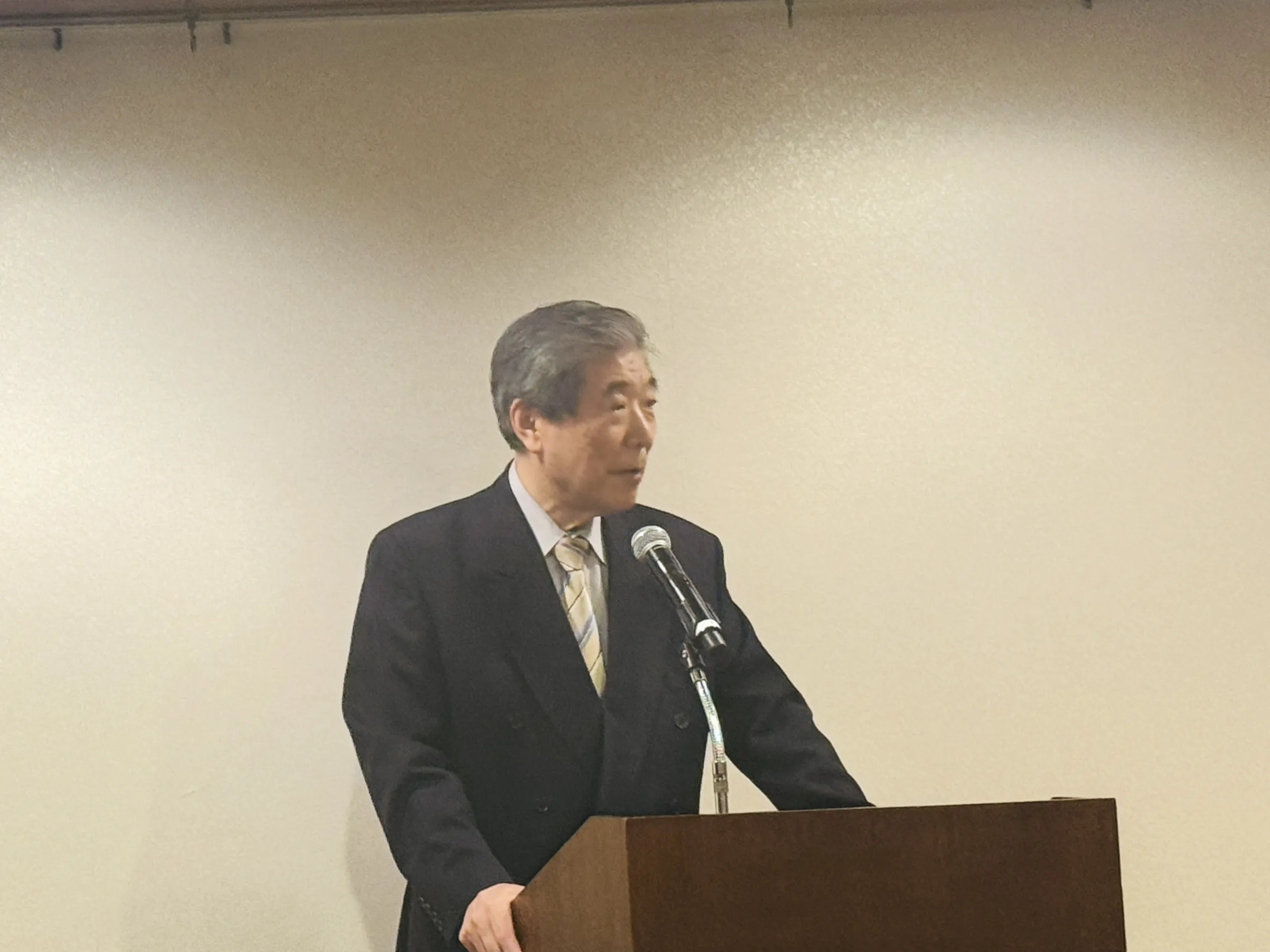 FPCJ創立50周年レセプションで兒玉理事長ら登壇者が挨拶し、不確実な時代におけるメディアの架け橋と国境を越えた連帯を誓い合った。黃信維