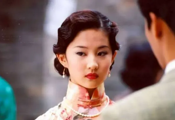 陸劇最美女二第1名：劉亦菲《金粉世家》｜豆瓣評價：8.5分（圖／取自微博）