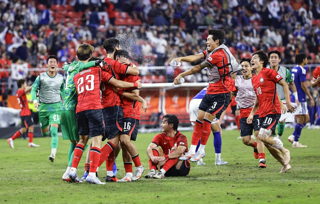 2026名古屋亞運男足金牌戰，南韓成功打敗日本拿下金牌，替自己贏得免服兵役資格。（美聯社）
