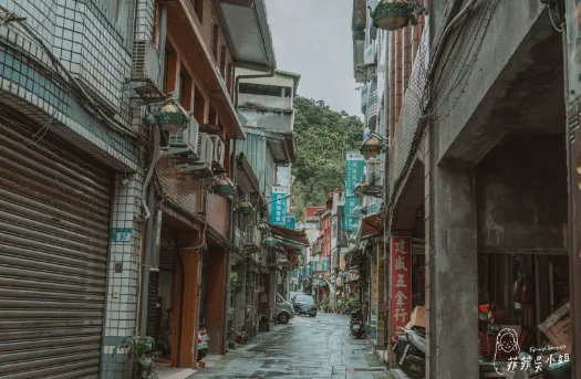 新北約會景點推薦｜坪林：坪林老街。（圖／輕旅行玩家_菲菲吳小姐 Fifian's Funny Life）