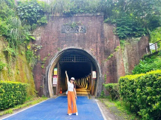 新北約會景點推薦｜貢寮：舊草嶺隧道。（圖／IG @ponyhsieh 授權分享）