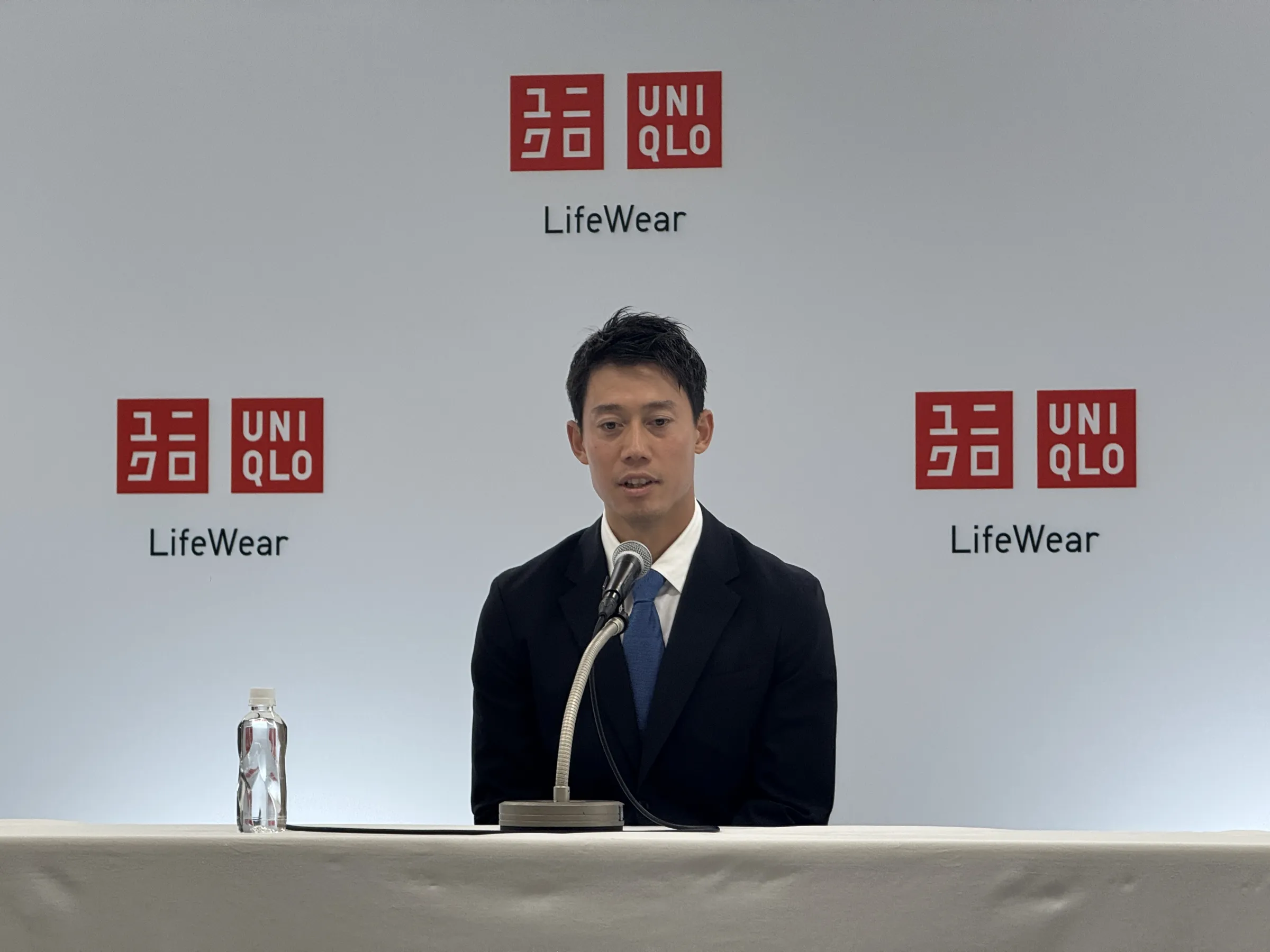 錦織圭告別球場活動眾星雲集，費德勒親臨盛讚天賦，錦織圭深情致謝球迷並吐露未奪大滿貫之憾。（黃信維/攝影）