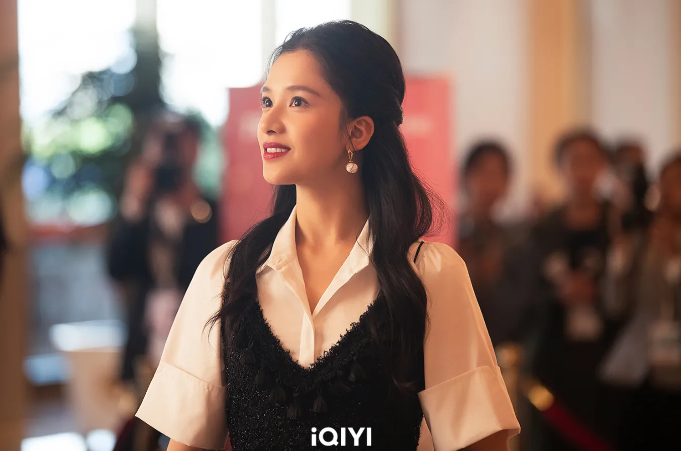 張婧儀最強陸劇第5名：《他從火光中走來》｜豆瓣評價：7.1分（圖／取自微博）