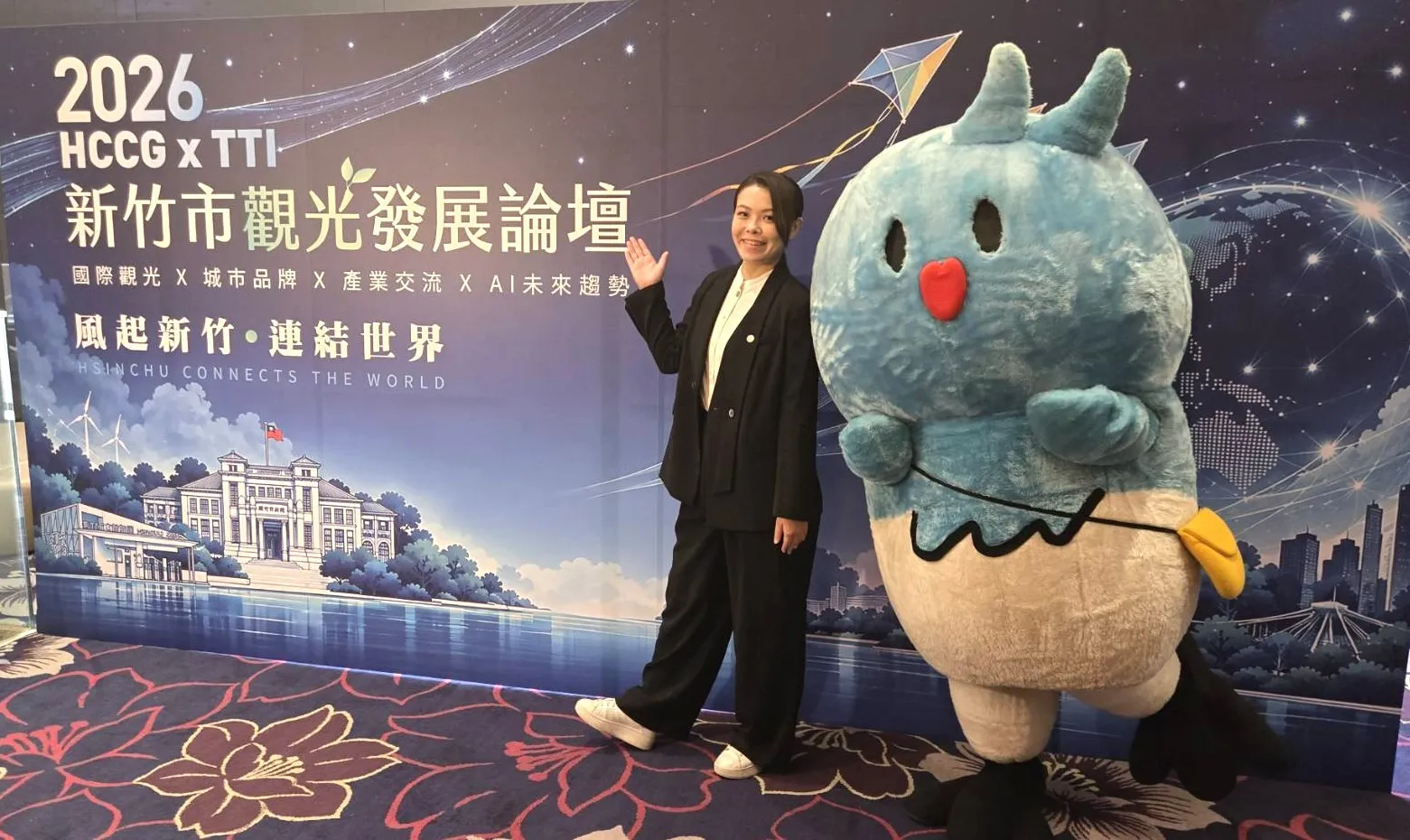 市長高虹安強調，竹市打造的不只是科技城市，更是一座兼具文化、風景、美食與生活溫度的「剛剛好的城市」。（圖／方詠騰攝）
