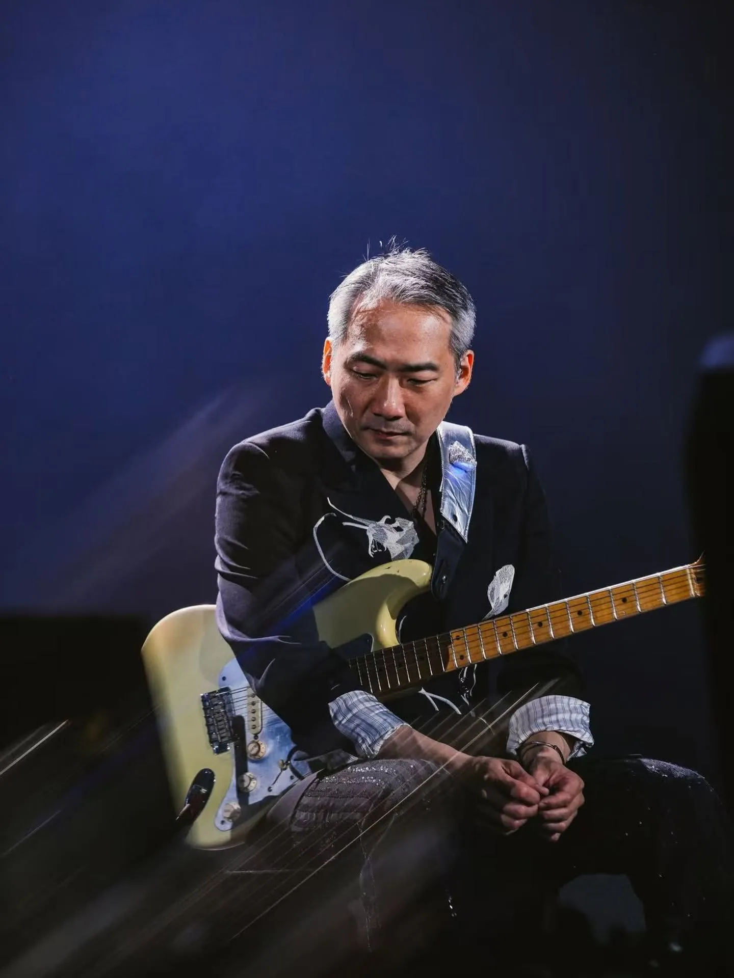 五月天「回到那一天」巡演歷時925天、共舉辦162場，密集演出對團員體力是一大考驗。（圖／翻攝自臉書@五月天石頭）