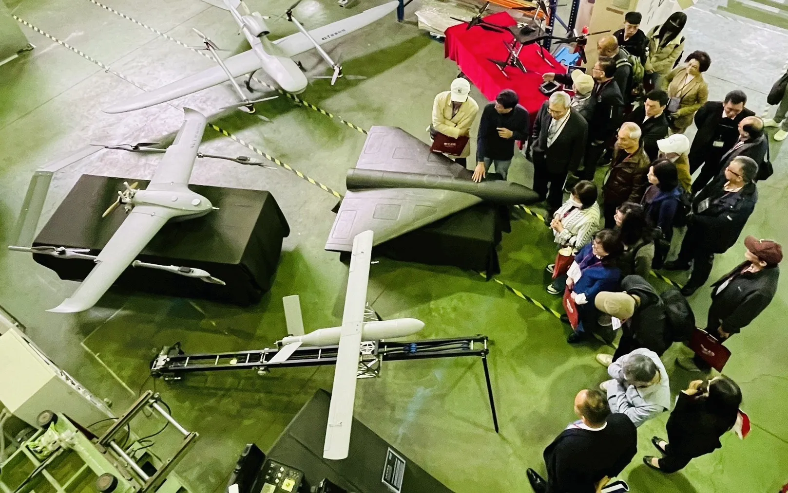 20261022-碳基科技22日表示，參與中科院「銳鳶二型」無人機委製案已全數如期完成交機，並著手籌備後續量產規劃。（碳基提供）