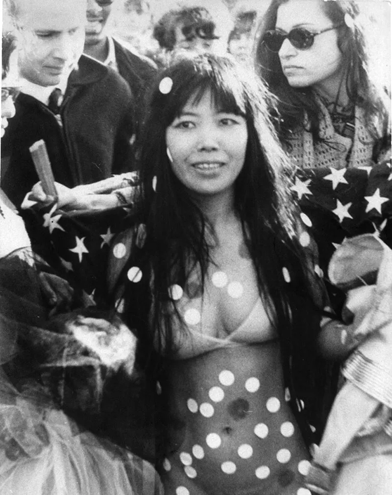 草間彌生既狂放大膽，又無比前衛，在1960年代的紐約掀起一波波的藝術革命。（圖／城市美學新態度）