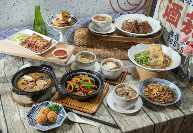 漢來美食最新品牌「安那居」,鎖定百貨親子族群,主打各式雞湯,並推出新台菜系列菜色。(圖/徐炳文攝)