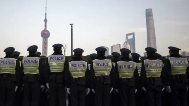 中國面對經濟下行壓力,地方財政收入出現赤字,為維持政府正常運作大量以執法開單方式作為新的財政來源。