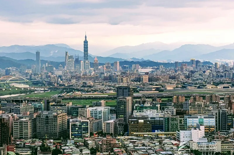 台北101、市景、大樓,住宅,房市,房地產,公寓,大樓,,市景,台灣,街景,馬路。(資料照/洪煜勛攝)