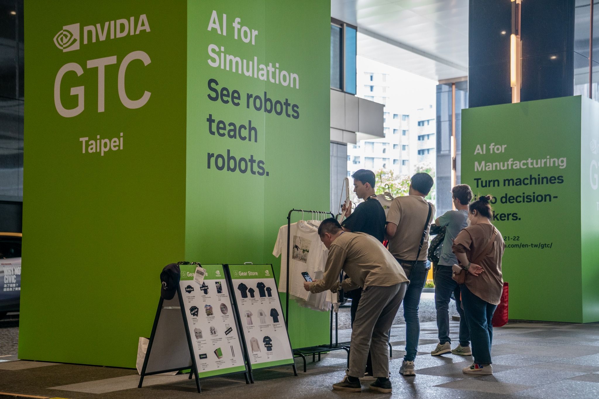 (翻攝輝達臉書)