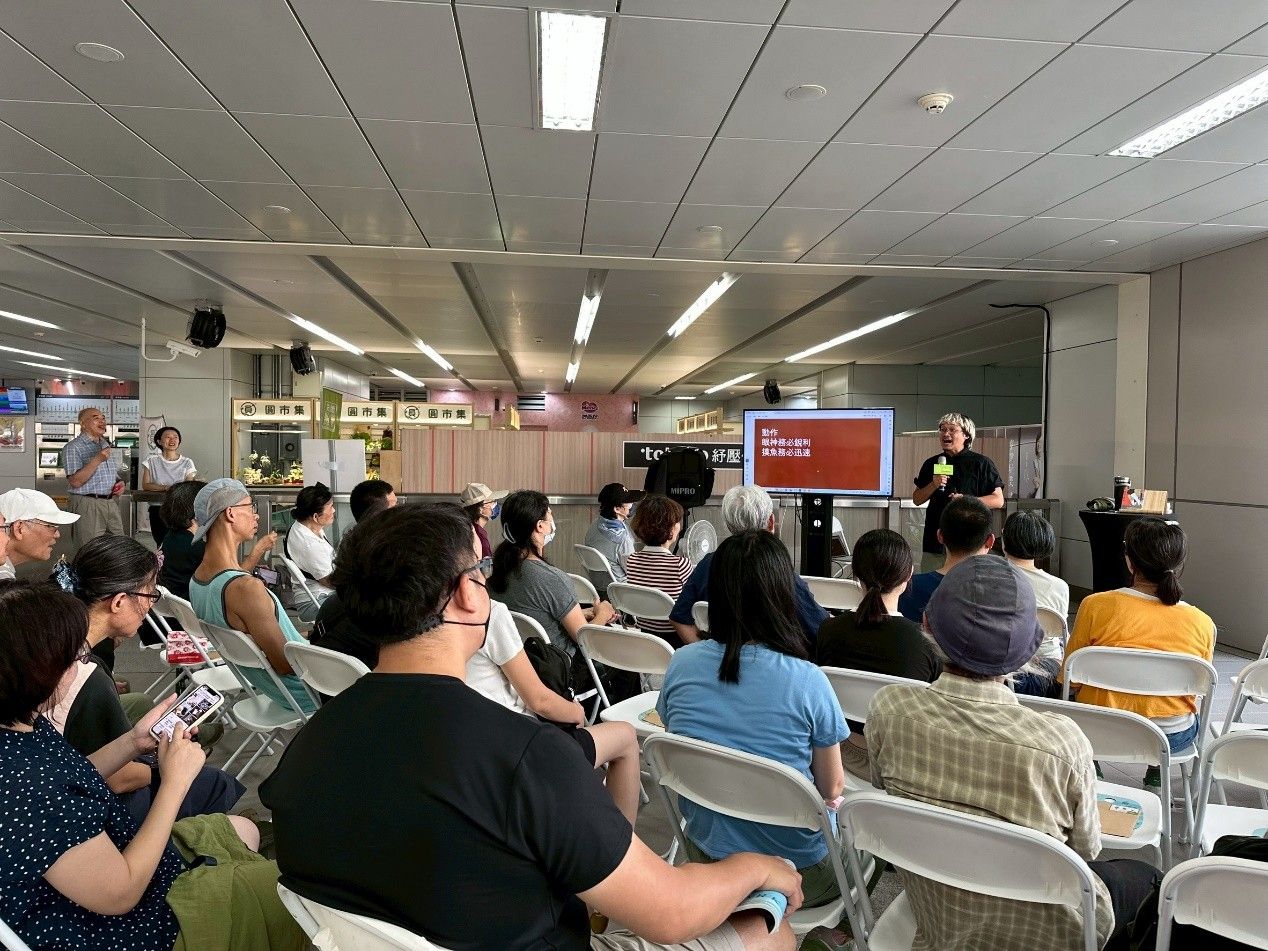 「Magic!秋日閱讀派對」活動在台中捷運市府站辦閱讀講座。(圖/王秀禾攝)