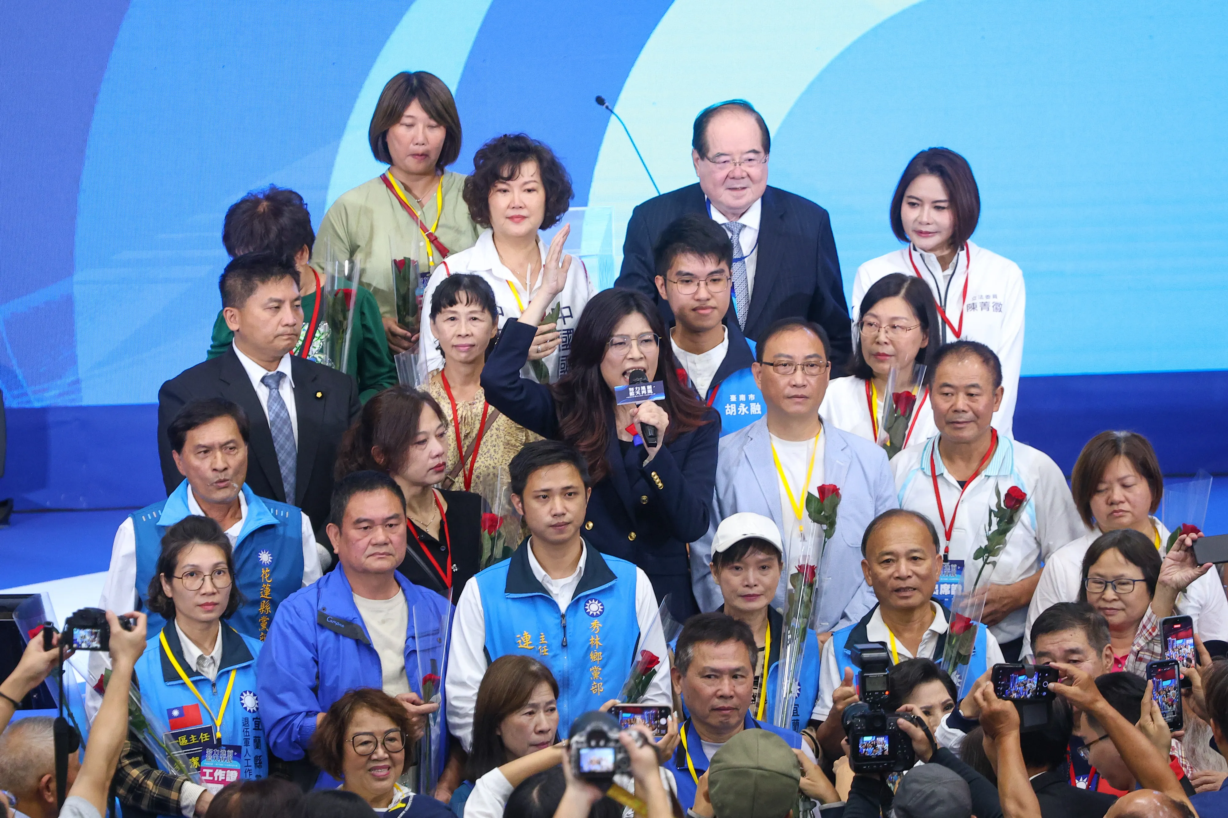 20251101-新任国民党主席の鄭麗文(中央)が国民党第22回第1回全体大会を主催。(顏麟宇撮影)
