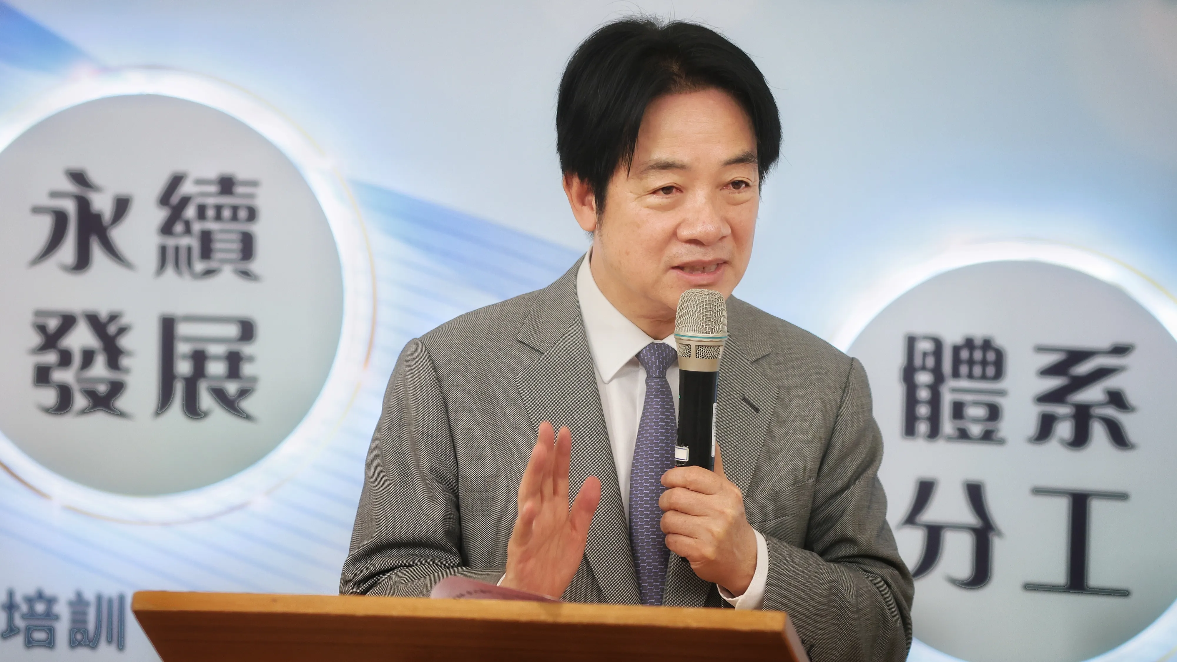 20251116-總統賴清德16日出席「健康台灣深耕論壇」。(柯承惠攝)