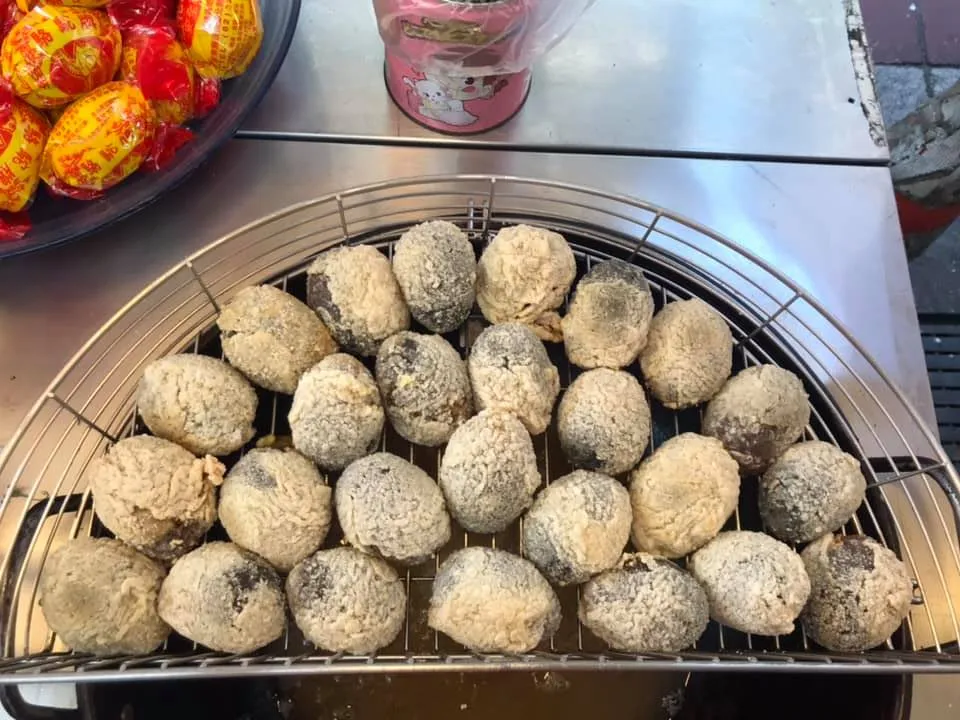 烏來老街美食推薦|烏來高家冰溫泉蛋(圖/取自烏來高家冰溫泉蛋臉書)