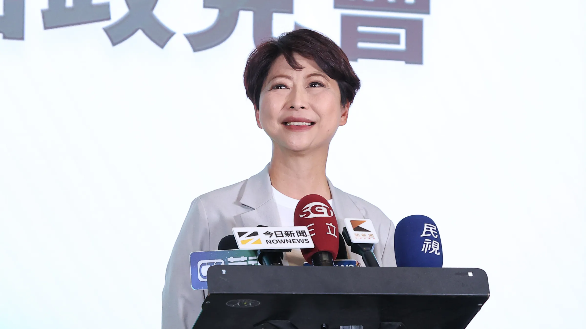 20251227-民進黨台南市長初選參選人陳亭妃27日出席2026民進黨台南市長提名政見會。(顏麟宇攝)