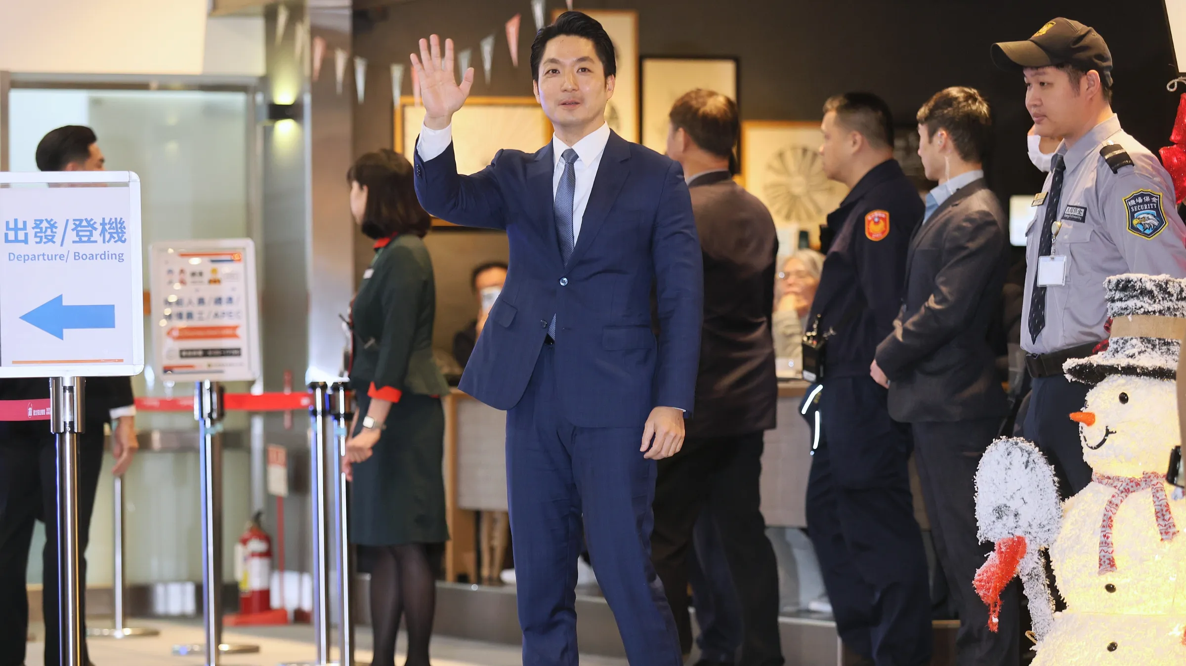 20251228-台北市長蔣萬安28日一日往返台北上海出席2025雙城論壇。(柯承惠攝)