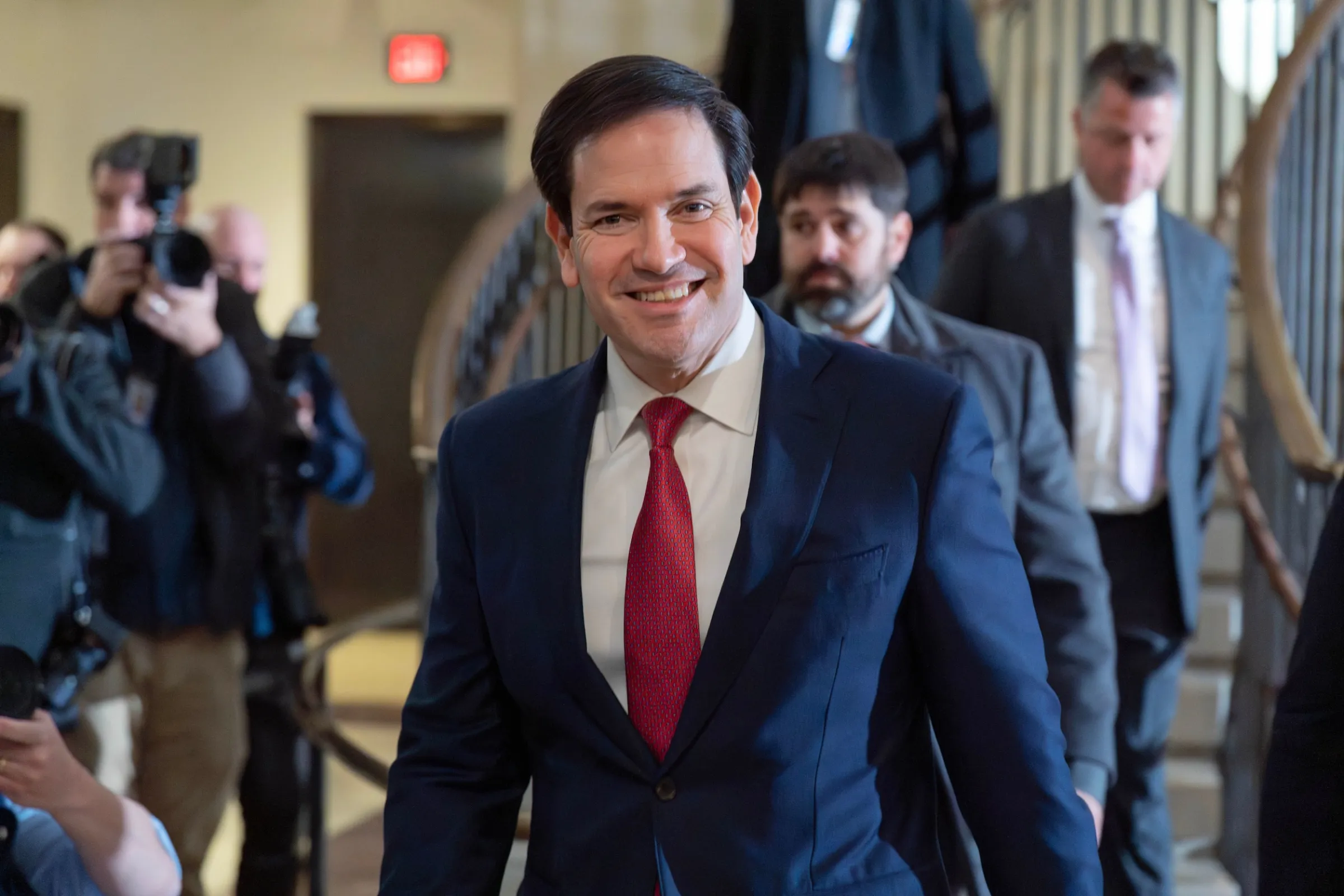 2026年1月5日,美國華府,美國國務卿馬可.魯比歐(Marco Rubio)抵達國會山莊,向國會高層簡報。此前,川普下令美軍逮捕委內瑞拉總統尼古拉斯.馬杜洛(Nicolas Maduro)。(美聯社)