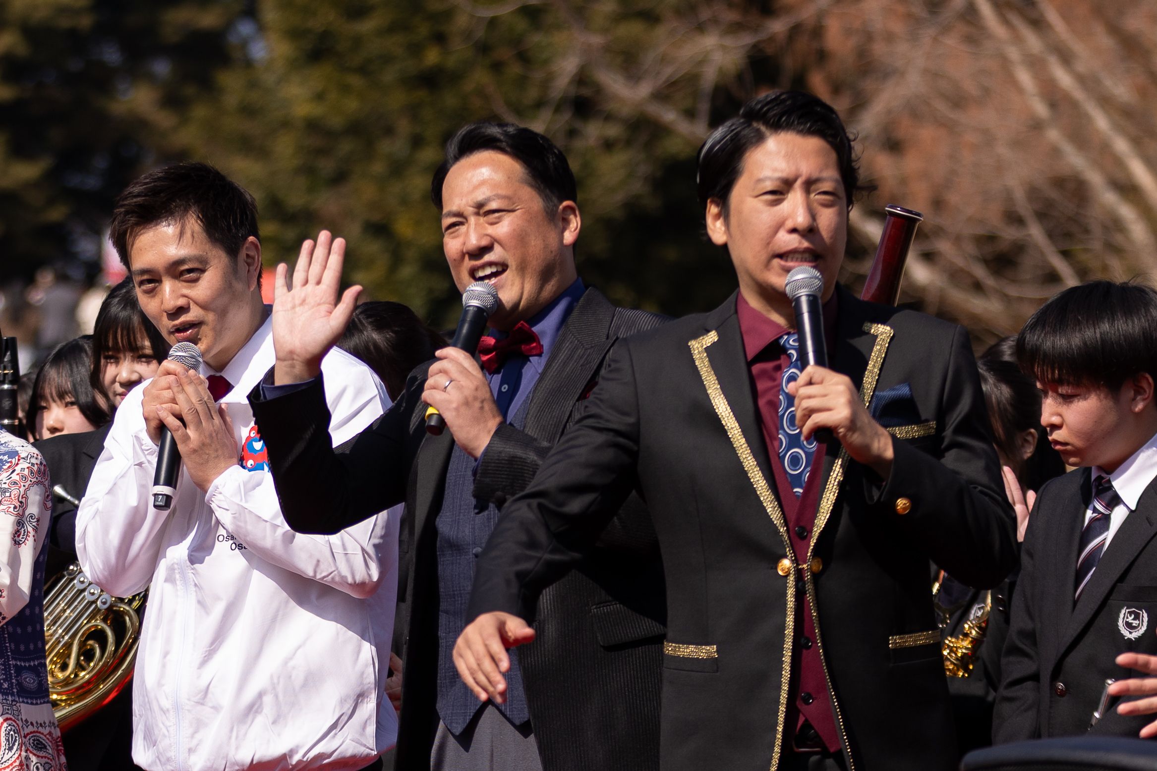 ミャクミャク像の除幕式。藤崎マーケット(写真/丁勤紜撮影)