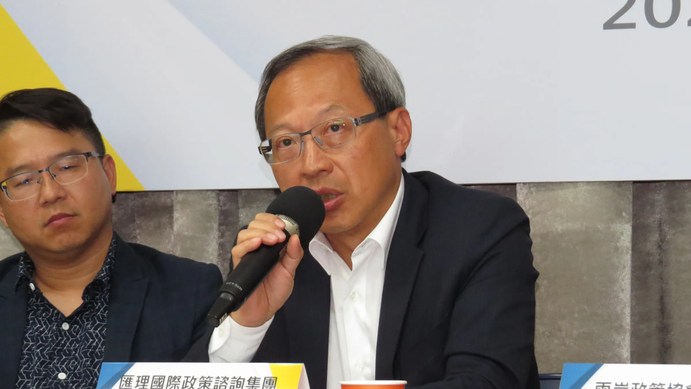 前兩岸政策協會理事長、匯理國際政策諮詢集團董事長譚耀南認為,台獨是假議題,社會各界也不必對川賴通話抱持太大期待。(楊騰凱攝)
