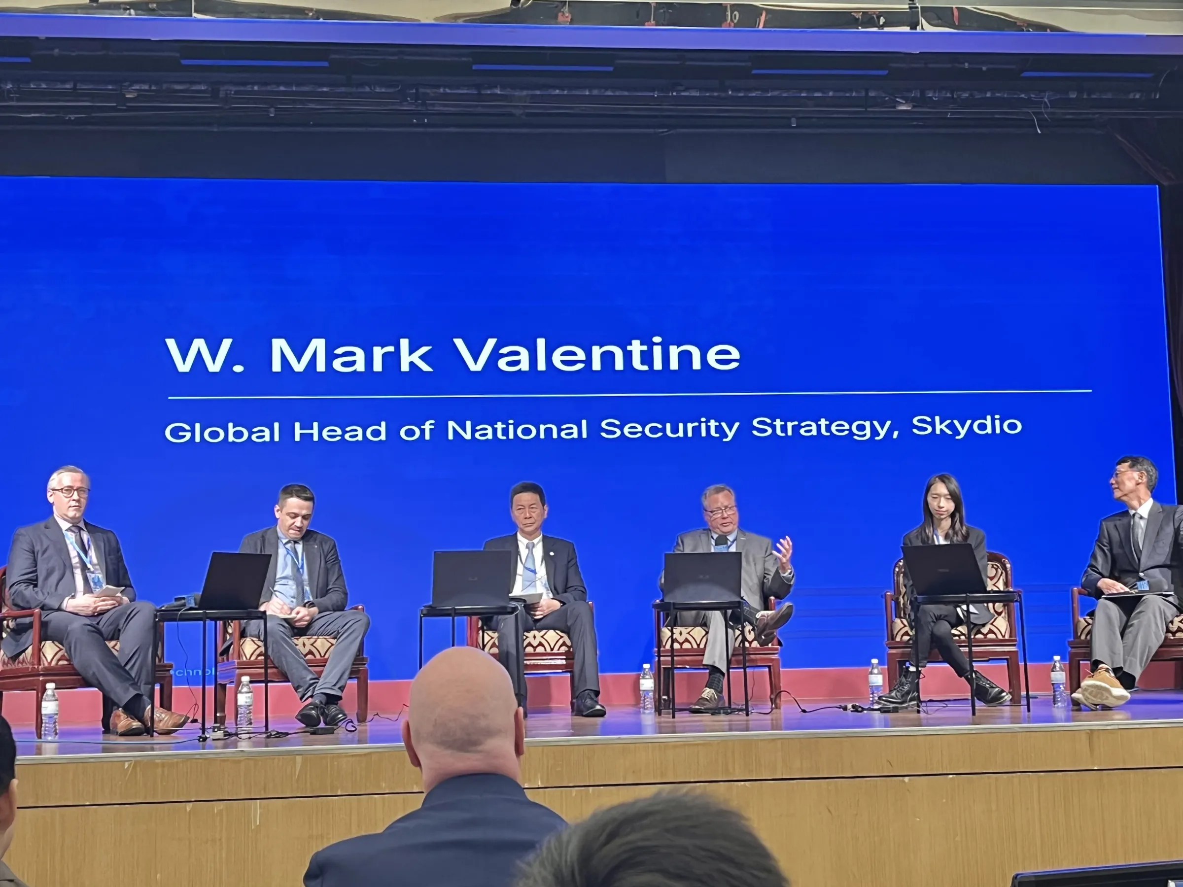美國軍用無人機大廠Skydio國安策略全球總監Mark Valentine來台參加國科會智庫DSET年度論壇。(劉煥彥攝)