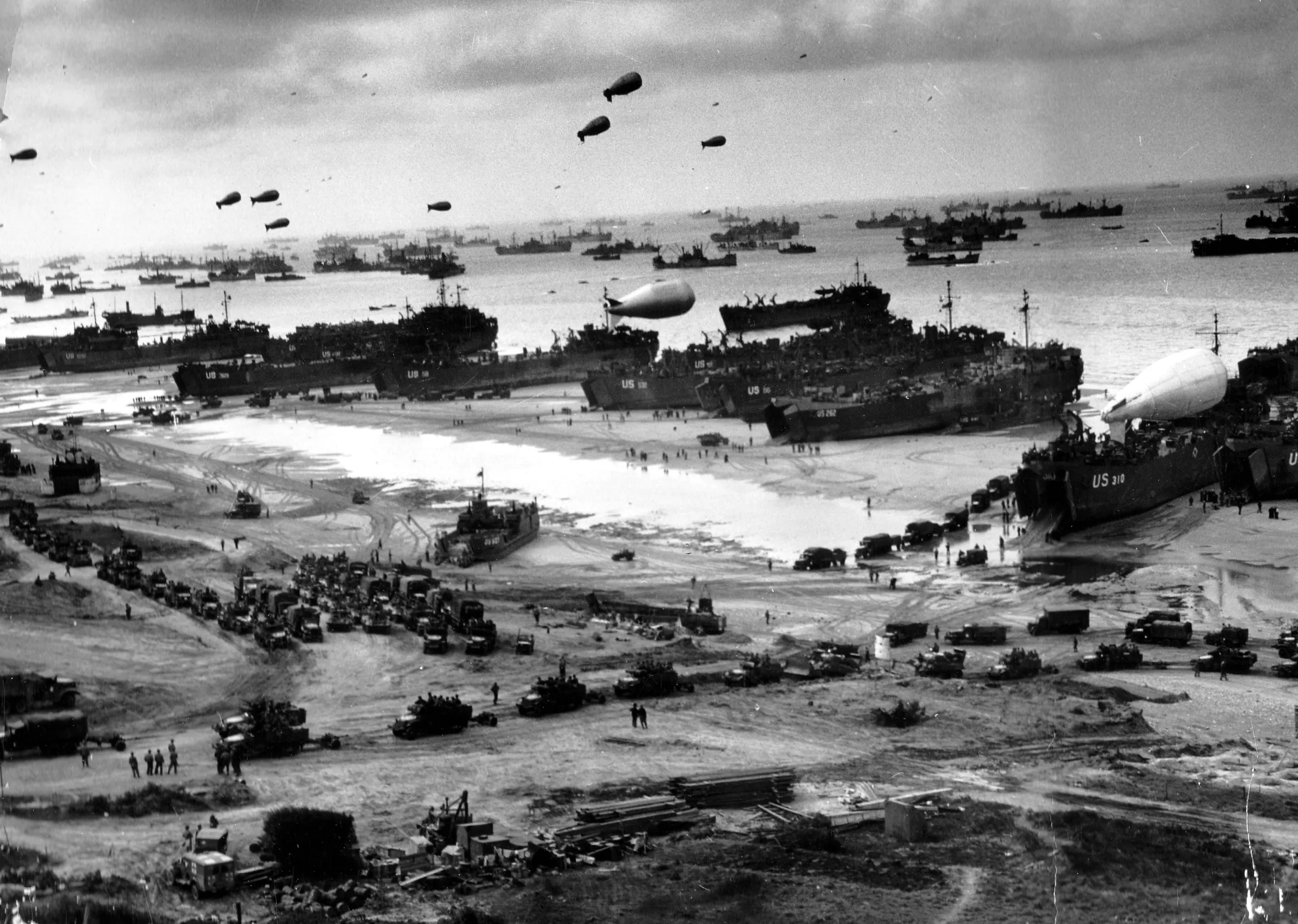 1944年6月的諾曼第登陸戰,有不少地方值得台海防衛借鏡的地方。(美軍參謀首長聯席會議官網)
