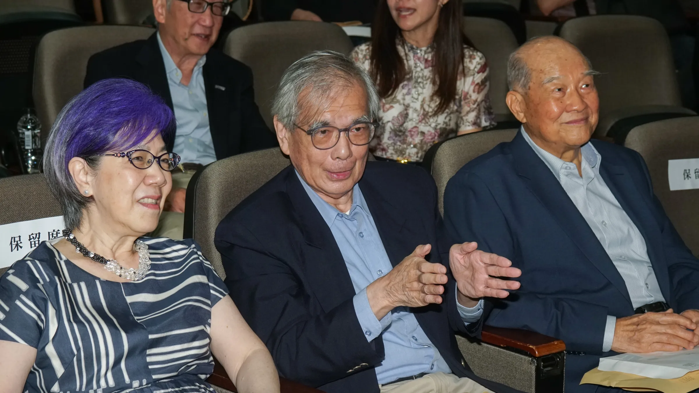 20260722-左起李安妮、賴國洲、黃昆輝出席歷史學者林孝庭「台灣的李登輝時代:意外國度的重塑新書發表會」。(蔡親傑攝)