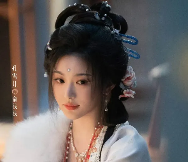 孔雪兒最強陸劇第6名:俞淺淺《逐玉》|豆瓣評價:6.4分(圖/取自微博)