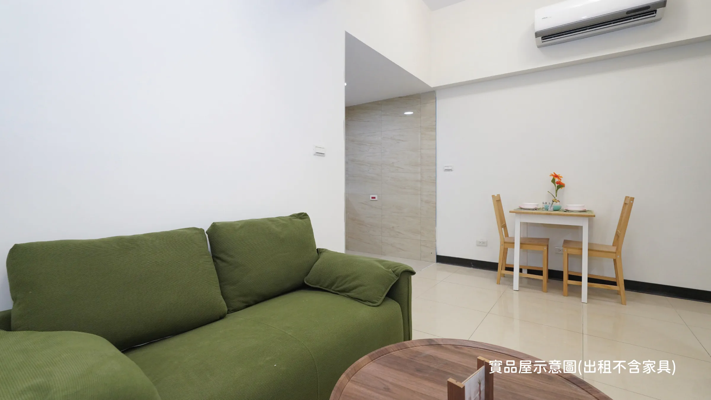 中央社宅申請案件目前進入資格審查階段,申請人若收到補件通知須在期限內完成,通過審查後才能參加12月16日公開抽籤。(圖/翻攝自國家住宅及都市更新中心臉書)