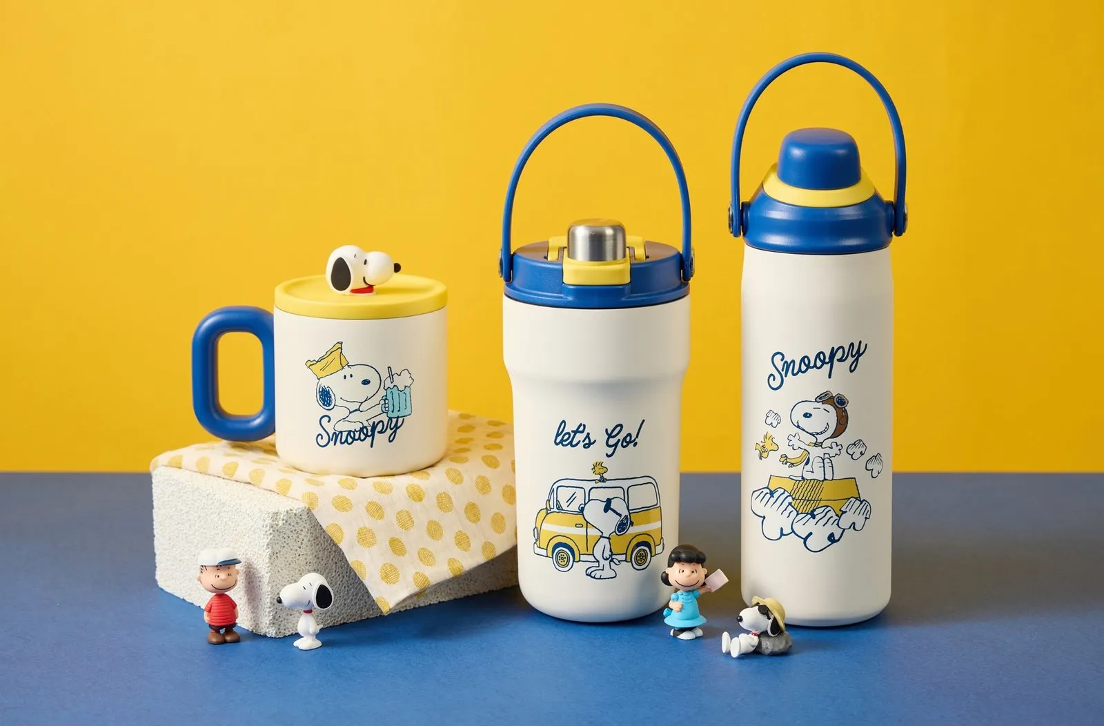 康寧餐具SNOOPY隨行杯、玻璃杯壺、保鮮盒三大品項也加入週年慶行列祭出買一送一搶購優惠,以價低者為贈品,可愛加倍,好康成雙!(圖:康寧餐具提供)