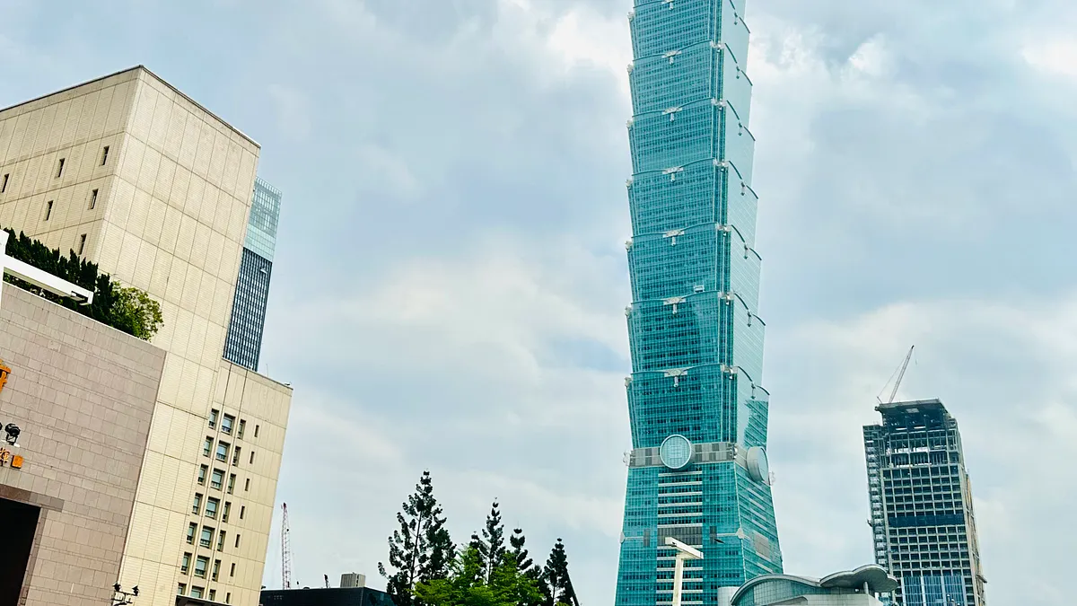 台灣長年被國際旅客讚譽為擁有美食、人情味與安全環境,但在亞洲觀光市場卻始終表現不如鄰近國家。(圖/資料照) 台灣長年被國際旅客讚譽為擁有美食、人情味與安全環境,但在亞洲觀光市場卻始終表現不如鄰近國家。(圖/資料照)