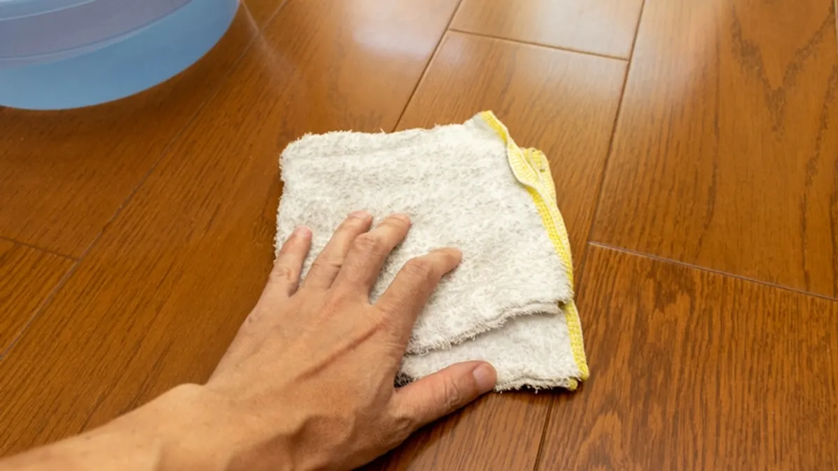 你知道把東西「蓋緊」的英文怎麼說嗎?