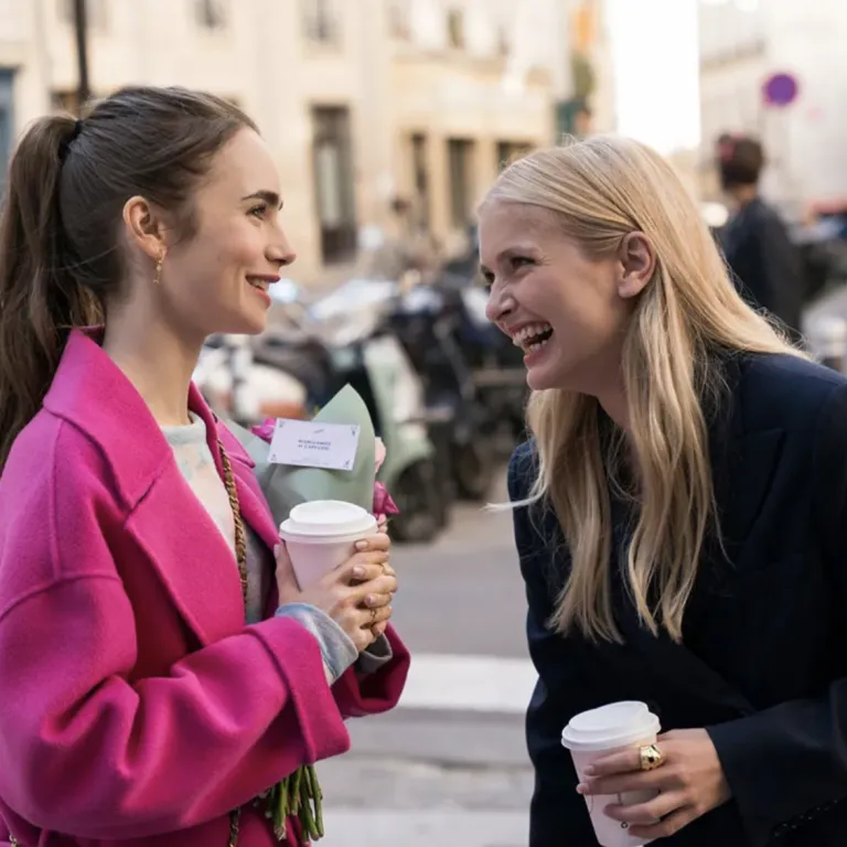 巴黎人十分有個性(圖/Netflix: Emily in Paris)