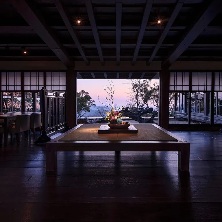 台中其實有許多漂亮的空間可以探索,好看同時也好吃(圖/取自飛花落院臉書)