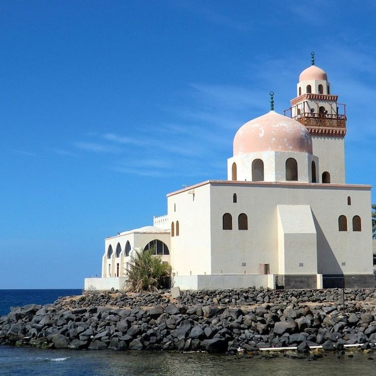 中國改用人民幣買石油、頂尖拍賣行湧入年輕買家,以及其他一週商業大事(圖/AnonymousTraveller@pixabay)