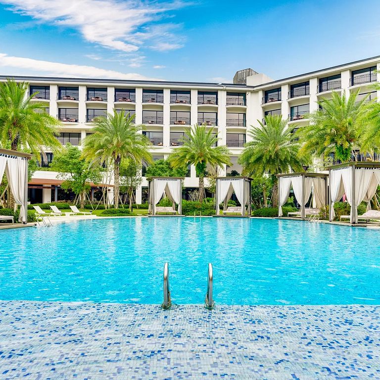 夏日度假行程 封面