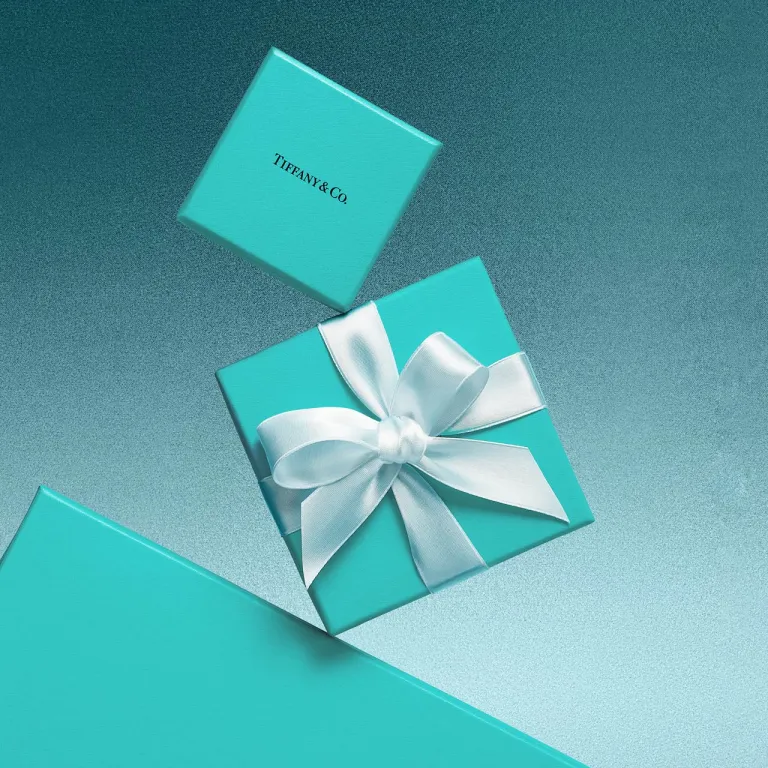 Tiffany & Co. 封面.jpg