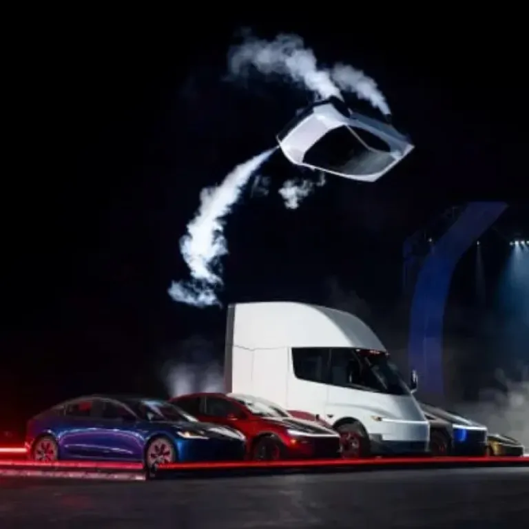 10:21明日速寫 飛天跑車Roadster.png