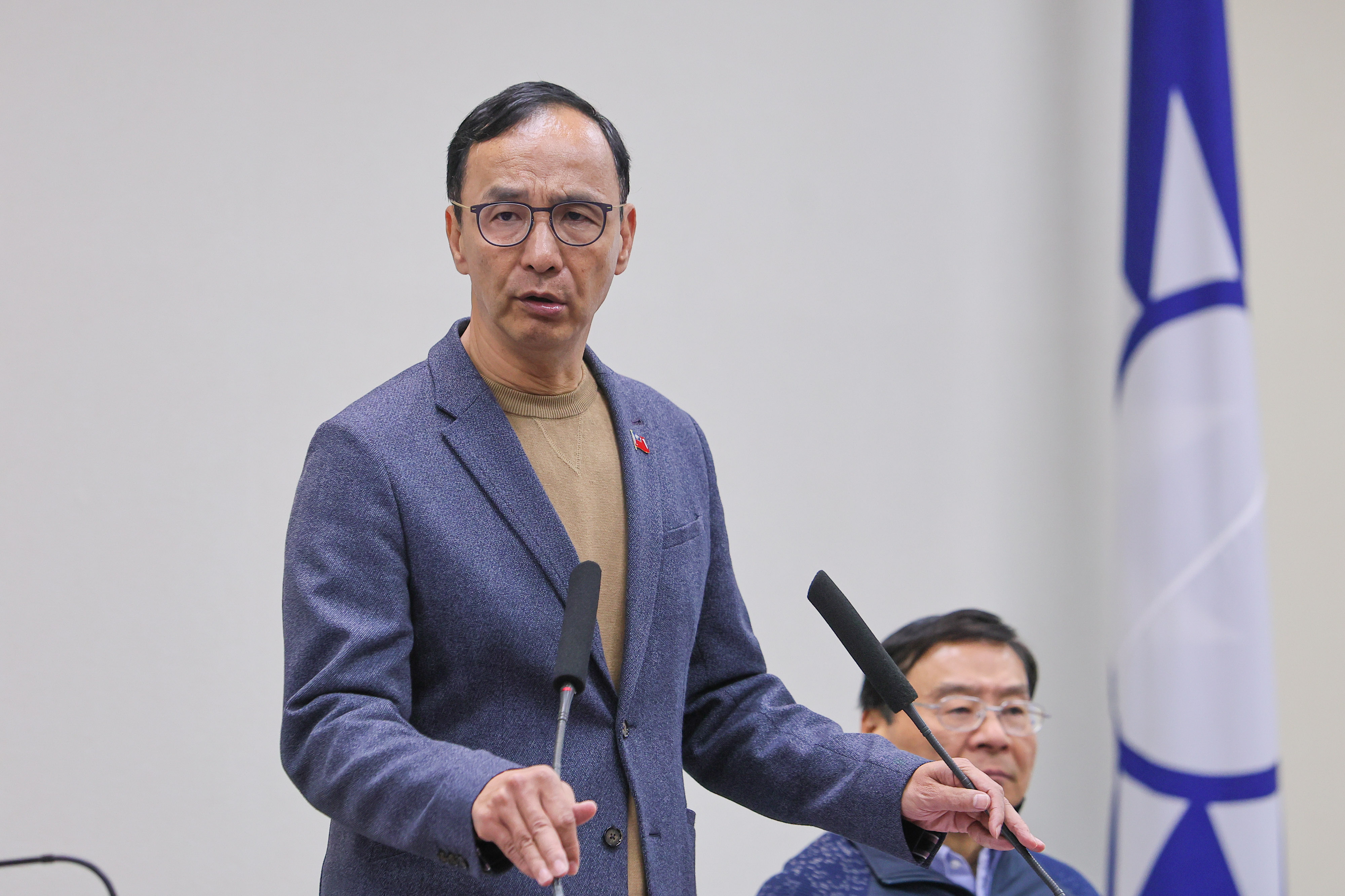 ACE王牌交易所」詐騙吸金案！名律師王晨桓撒黑錢遭逮檢扣押4.7億元、麥拉倫| 陳怡穎| 風生活- 風傳媒