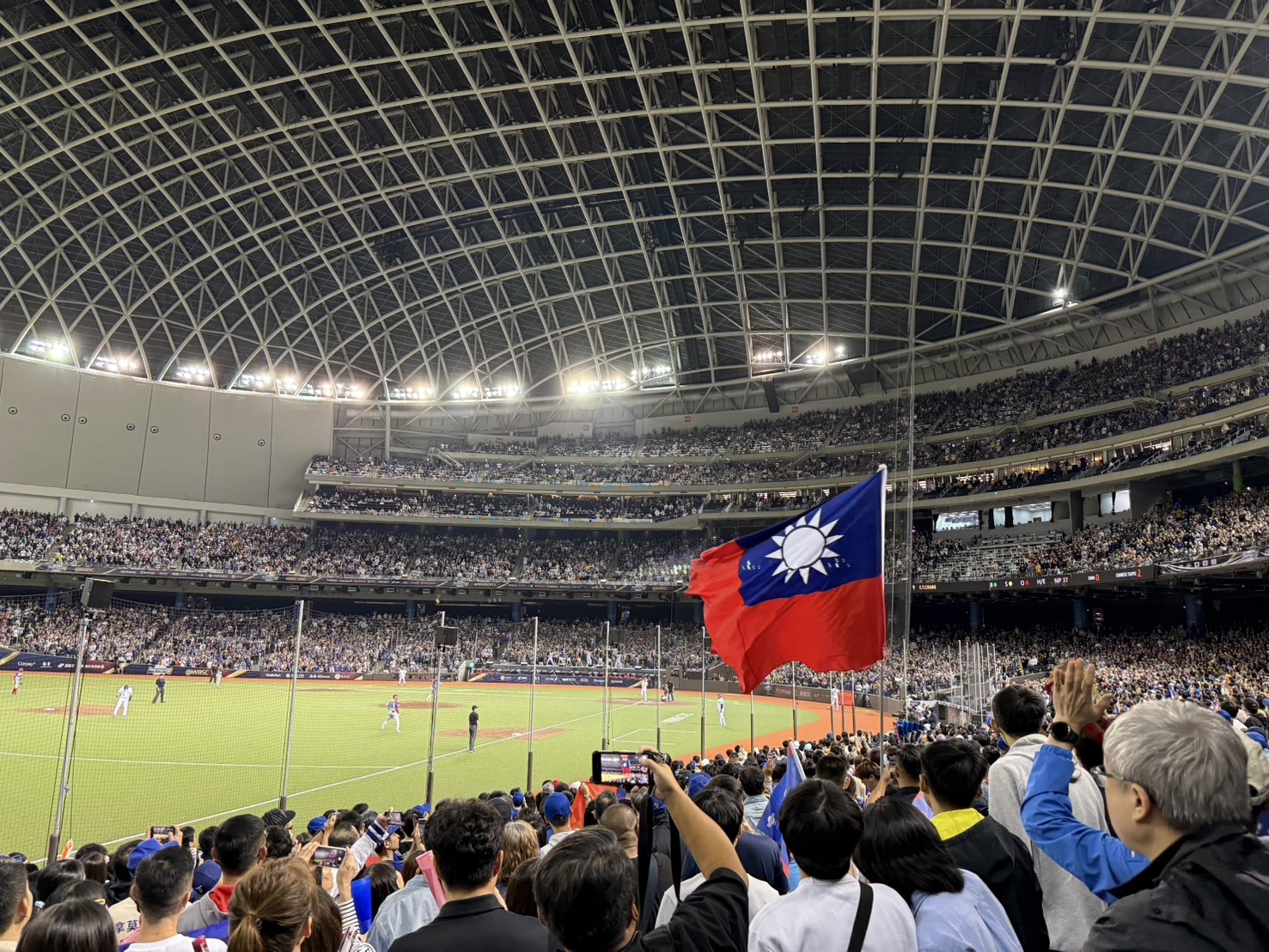 觀點投書：淺談網際網絡空間上的集群影響—以從眾效應(Conformity effect)為例| 許翔霖| 評論- 風傳媒